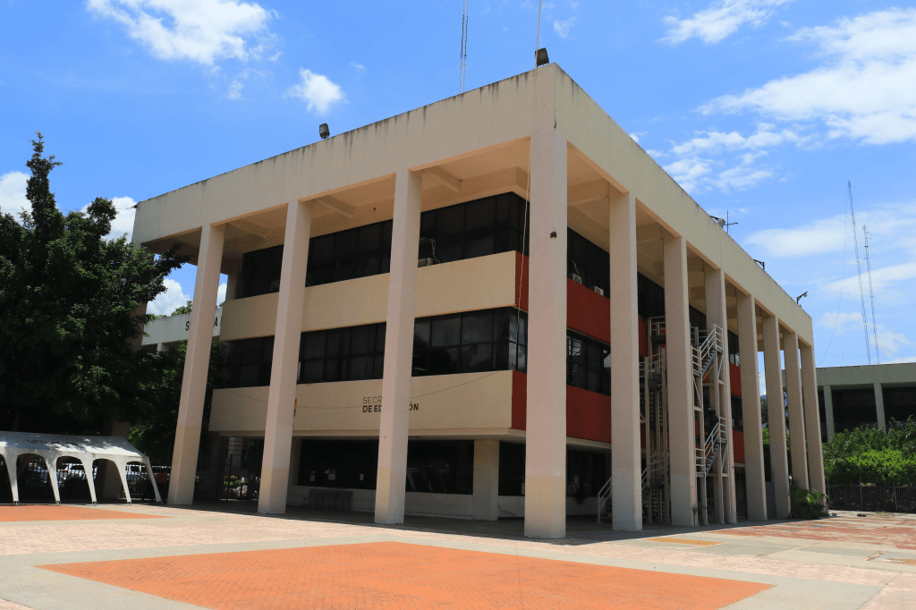 #Chiapas Escuelas de la Sierra mantienen clases:&nbsp;#SE