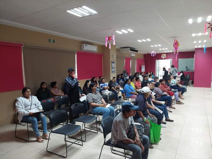 #Campeche Llenan oficinas del INE para tramitar&nbsp;credenciales