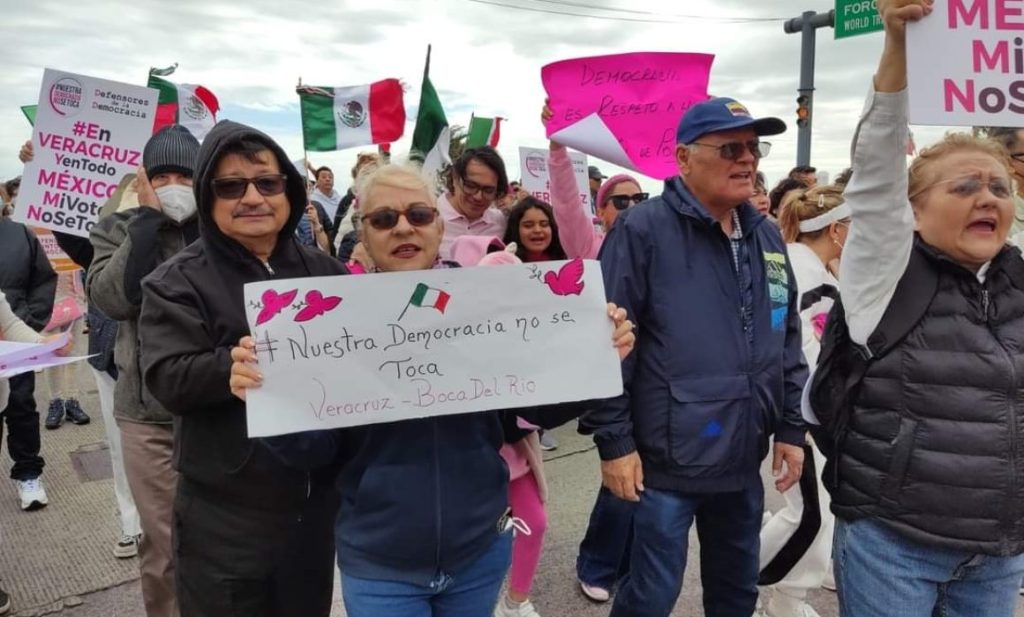 #Veracruz Marcha por la Democracia en Veracruz-Boca del&nbsp;Río