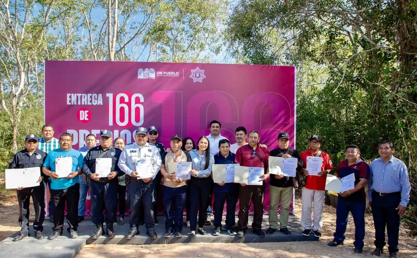 #QuintanaRoo #CarrilloPuerto reconoce esfuerzo de 166 policías con entrega de&nbsp;predios
