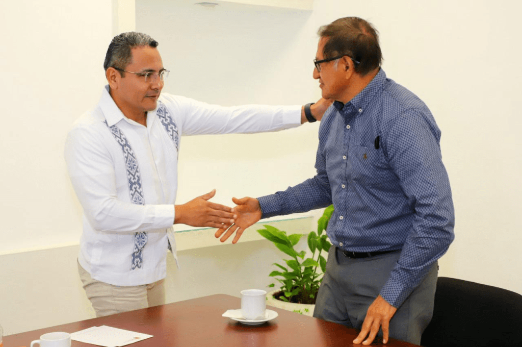 #Chiapas #HelmerFerras felicita a chiapaneco galardonado como Investigador Nacional Emérito del&nbsp;#CONAHCYT