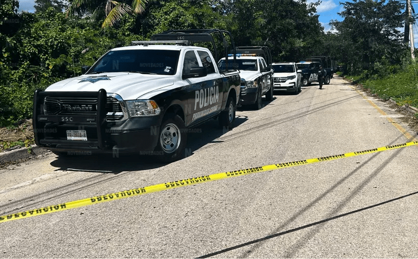 #QuintanaRoo Reportan hallazgo de un cadáver a la orilla de la carretera en&nbsp;#PlayadelCarmen