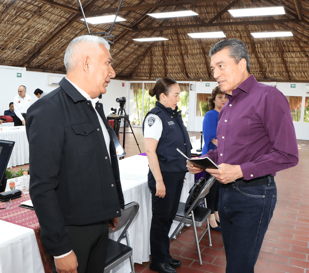 #Chiapas Anuncia #RutilioEscandón pago de retroactivos de 2023 a trabajadores del sector&nbsp;educativo