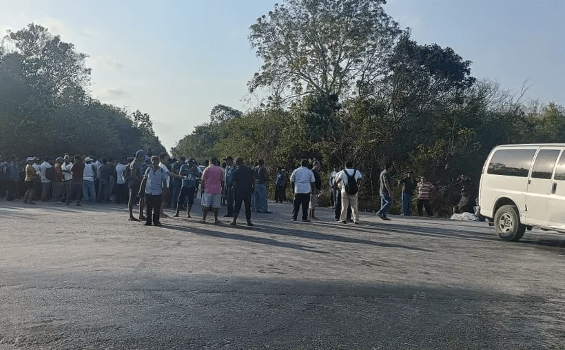 #QuintanaRoo Siguen bloqueos contra el #TrenMaya en&nbsp;#CarrilloPuerto