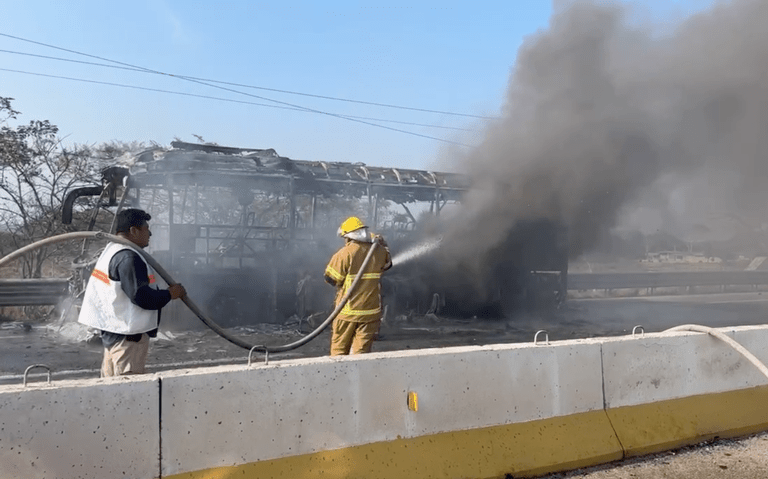 Chiapas ¿Viajes inseguros? Suspenden servicio en terminales por incendio en&nbsp;#Ocozocoautla