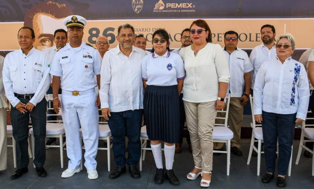 #Veracruz Conmemoran 86 aniversario de la expropiación petrolera en&nbsp;Coatzacoalcos