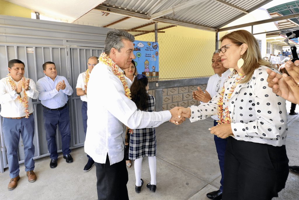 #Chiapas Modernizan infraestructura de la Escuela Primaria Gabriela Mistral, de&nbsp;#Berriozábal