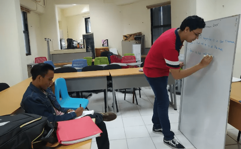 #QuintanaRoo Inicia programa de asesorías académicas en la&nbsp;#Uqroo