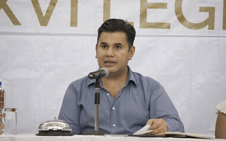 #Chiapas Sujetos armados atacan a trabajadores del candidato #WillyOchoa en tramo #Tuxtla-#Arriaga