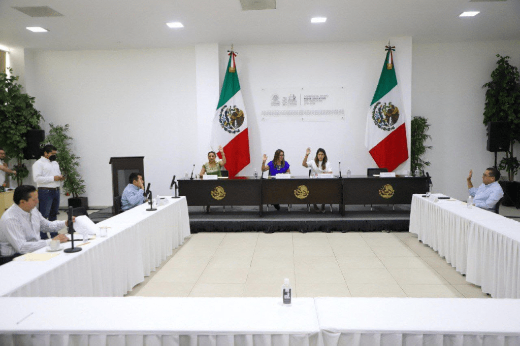 #Yucatán Comisión inicia el análisis y estudio de diversas iniciativas presentadas por el Ejecutivo Estatal 