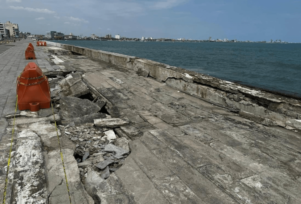 #Veracruz Eventos de nortes continúan fracturando el bulevar de&nbsp;#BocadelRío