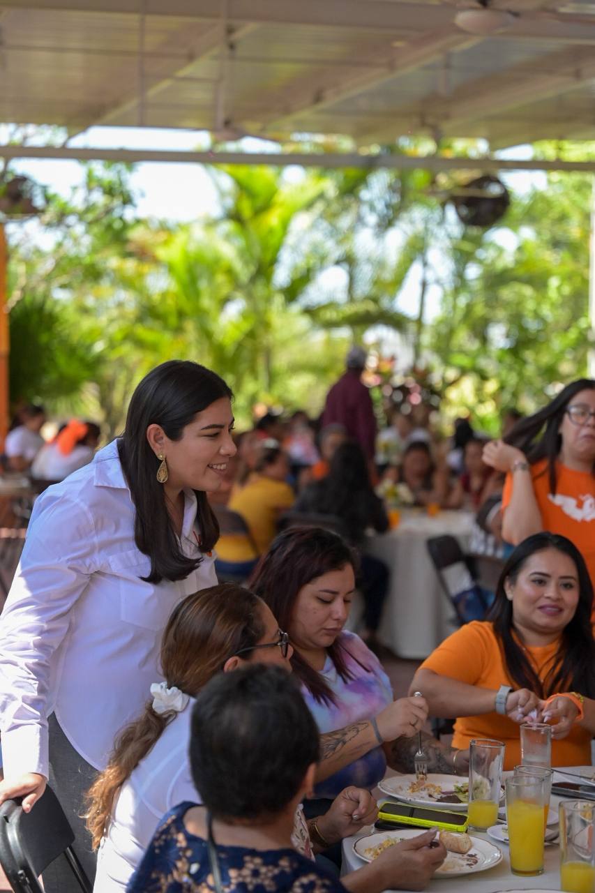 #Yucatán Gobierno Ciudadano será el mejor aliado de las mujeres: #VidaGómezHerrera