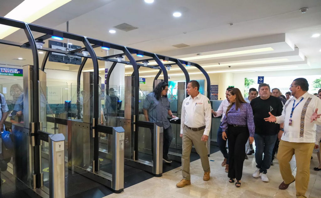 #QuintanaRoo Aeropuerto de #Cancún recibe inspección sorpresa del gobierno federal y&nbsp;estatal