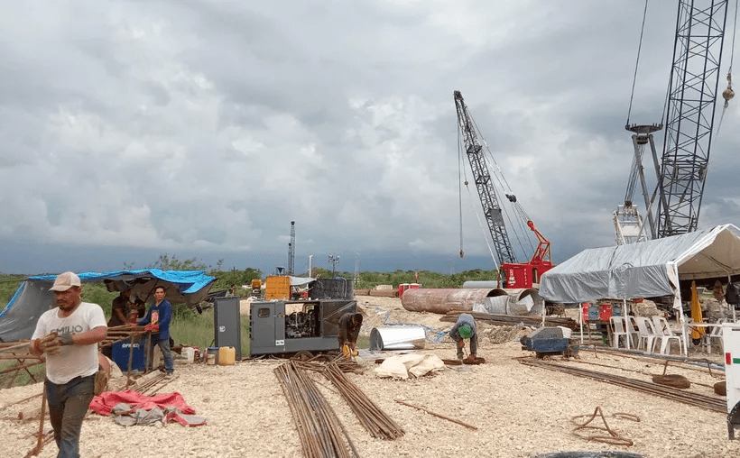 #QuintanaRoo Habitantes de #HuayPix siguen bloqueando zona de trabajos del&nbsp;#TrenMaya