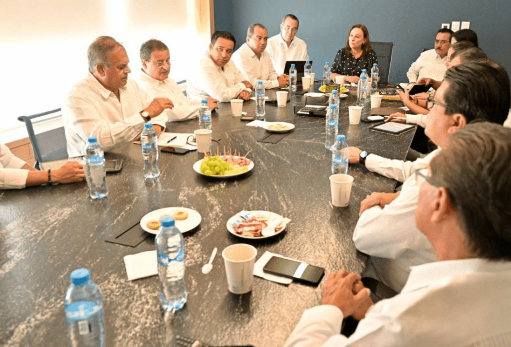 #Veracruz #Nahle se reúne con empresarios del Consejo Coordinador&nbsp;Empresarial