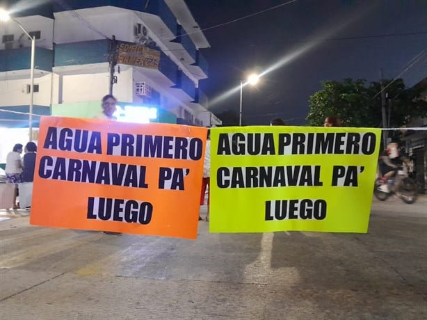 #Veracruz Protestan vecinos del #Reforma y #Virginia por pésimo servicio de #GrupoMAS y&nbsp;#CABoca
