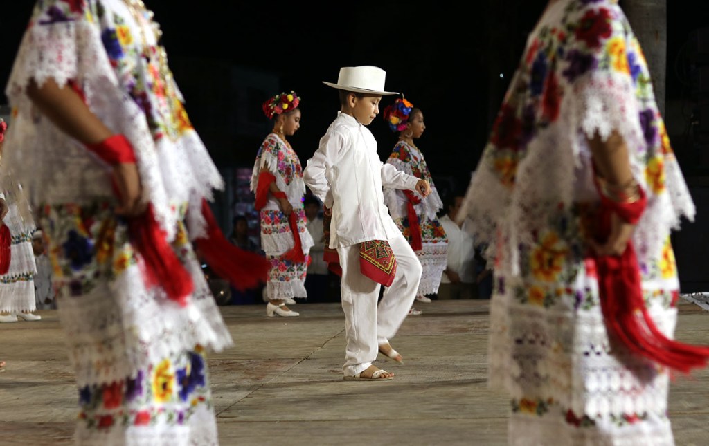 #Yucatán Danzas y gremios clausuran Cultura para Todos en el oriente&nbsp;yucateco