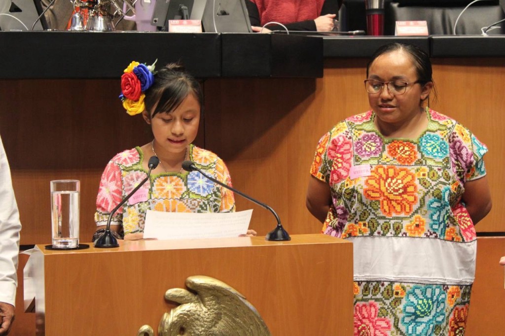 #Yucatan En maya, Yaretsi Mayreli lleva su voz al Senado por las niñas indígenas.&nbsp;
