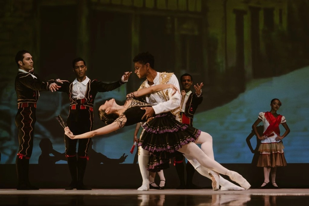 #QuintanaRooBallet Nacional de Panamá se presenta en el Teatro de la Ciudad de Playa del&nbsp;Carmen