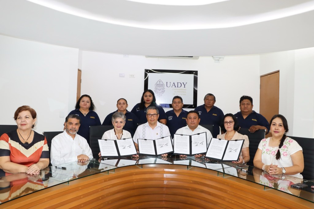 #Yucatan UADY y AUTAMUADY firman contrato colectivo con impacto en bienestar&nbsp;laboral
