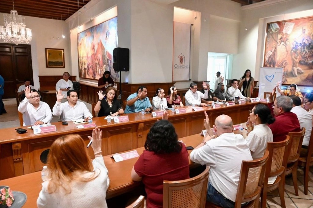 #Campeche Sí hay dinero, contradicen diputados a Layda Sansores, gobernadora de Campeche, sobre falta de&nbsp;liquidez