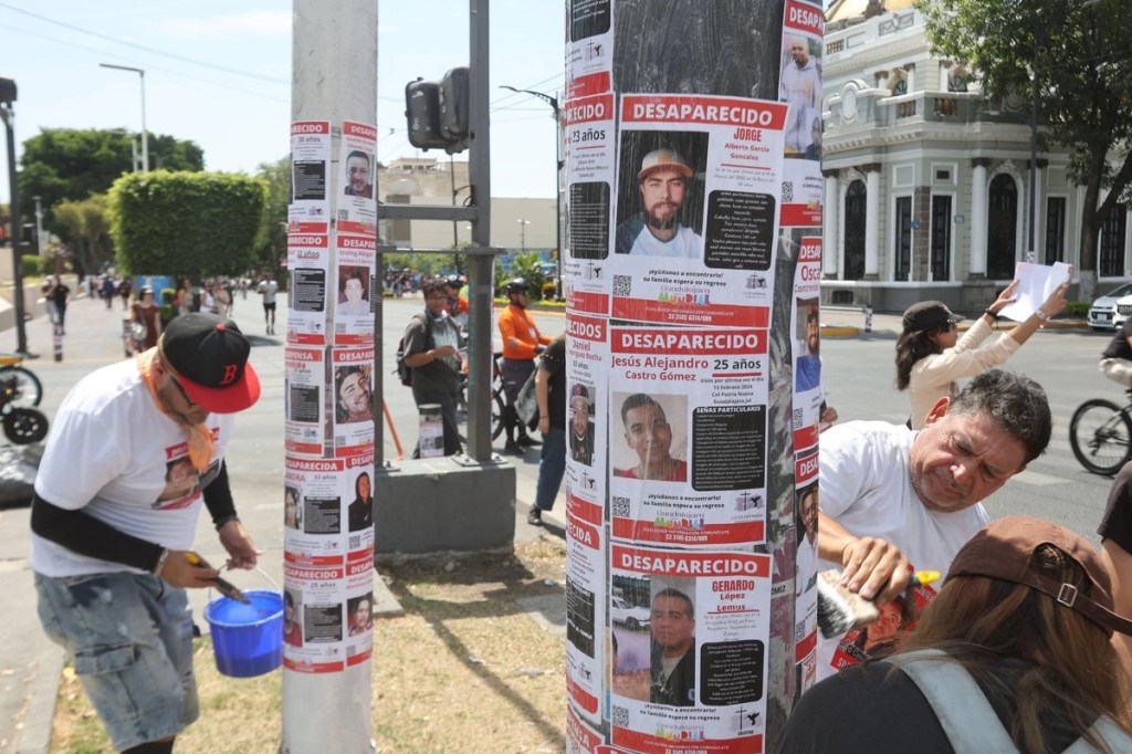 #Jalisco Hallan presunto crematorio clandestino en Lagos de Moreno y 60 bolsas con restos humanos en El&nbsp;Salto