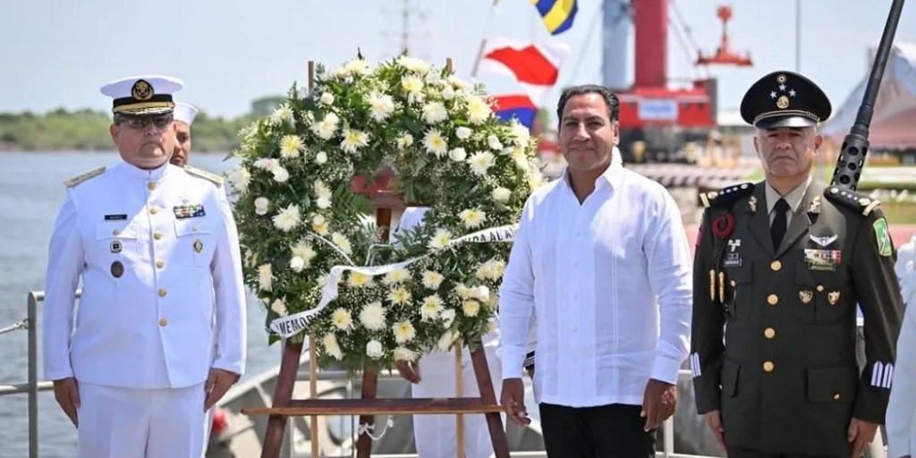 #Chiapas Eduardo Ramírez reconoce a las mujeres y los hombres de la Secretaría de Marina