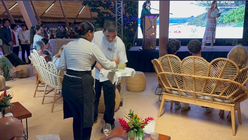#QuintanaRoo Más de 200 trabajadores renuncian a la hotelería en Tulum ante la insuficiencia de ingresos&nbsp;económicos