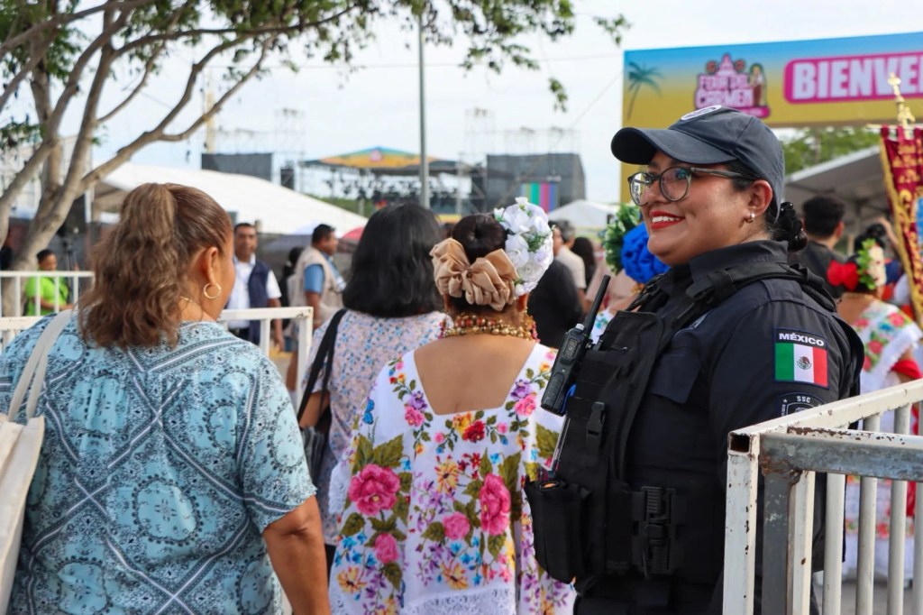 #QuintanaRoo Implementan operativo para garantizar seguridad durante la Feria del Carmen&nbsp;2026