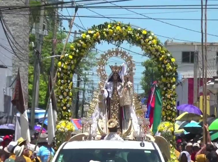 #Campeche Virgen del Carmen recorre las calles de la&nbsp;isla