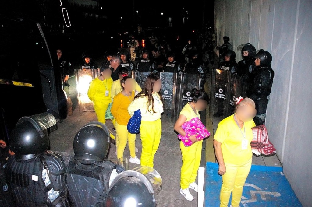 #Morelos Trasladan a 305 mujeres privadas de la libertad al nuevo centro penitenciario femenil de&nbsp;Cuernavaca