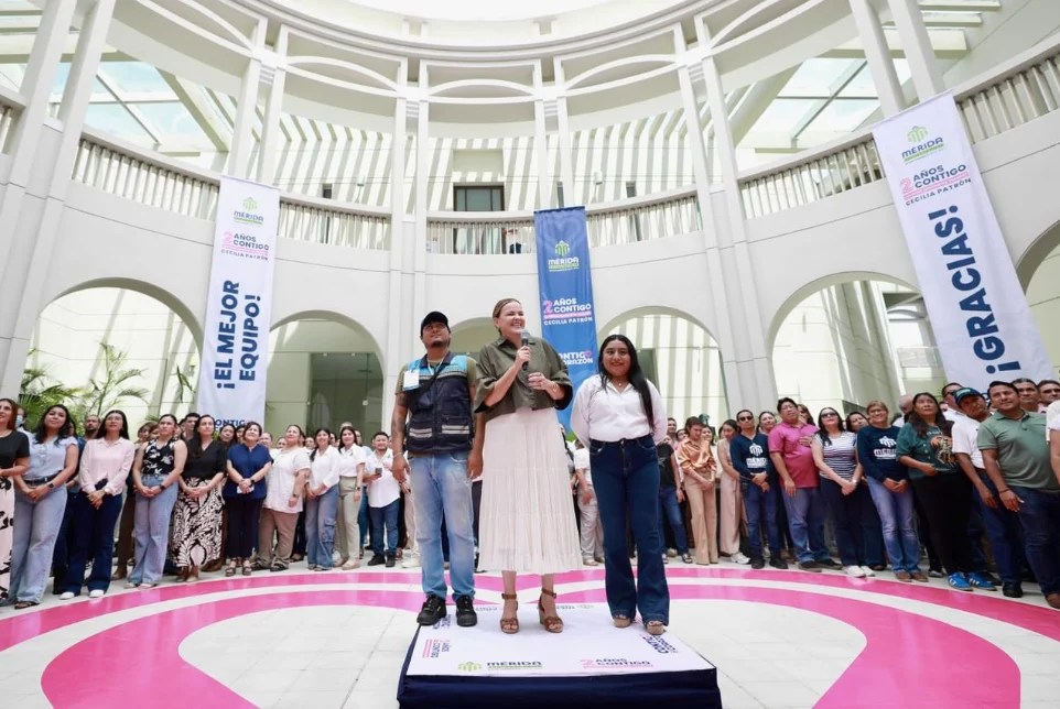 #Yucatan Cecilia Patrón reconoce el trabajo diario de los colaboradores del ayuntamiento de&nbsp;Mérida