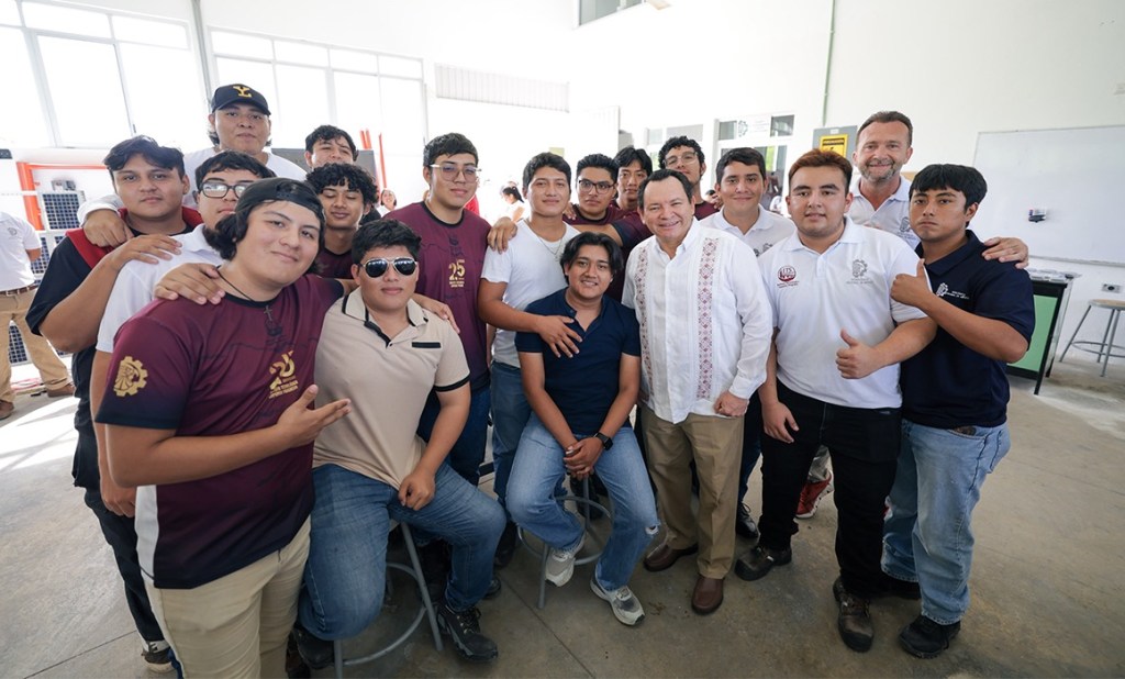 #Yucatan Renacimiento Maya entrega herramientas al Tecnológico de Progreso
