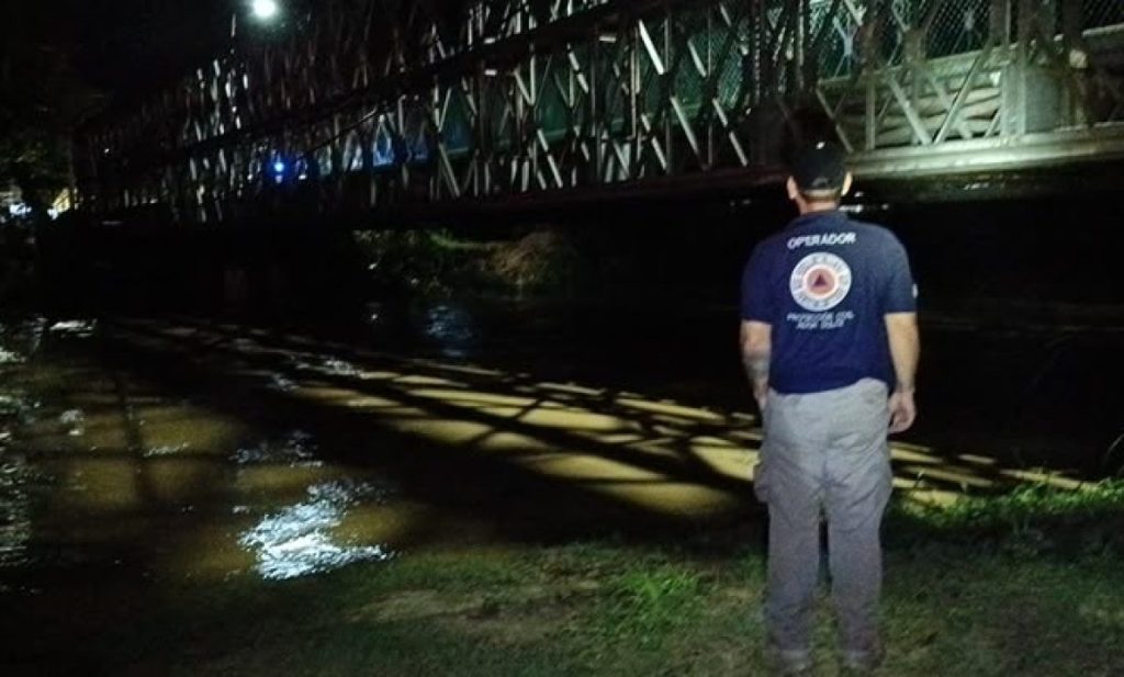 #Veracruz Realiza PC evacuación preventiva por crecida de ríos en sur de Veracruz