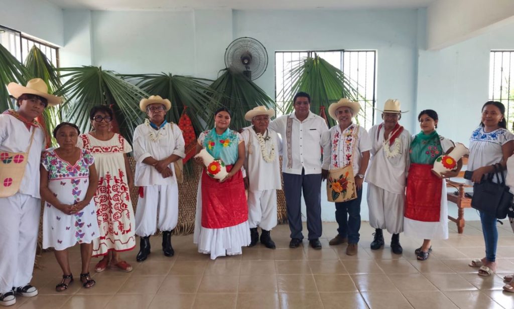 #Veracruz Comunidad ofrece basalto para construcción del muro de Poza Rica